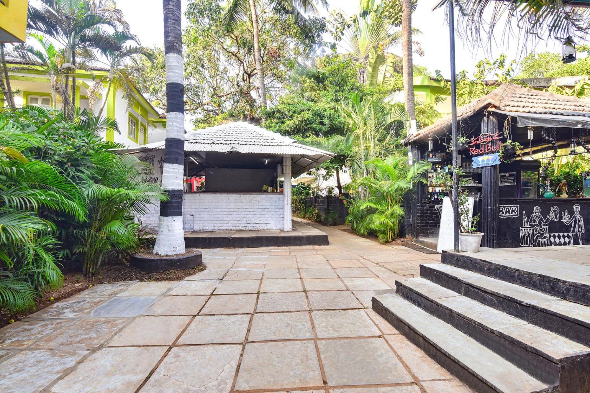 Resort Fabhotel Ondas Do Mar With Swimming Pool - 250m From Calangute